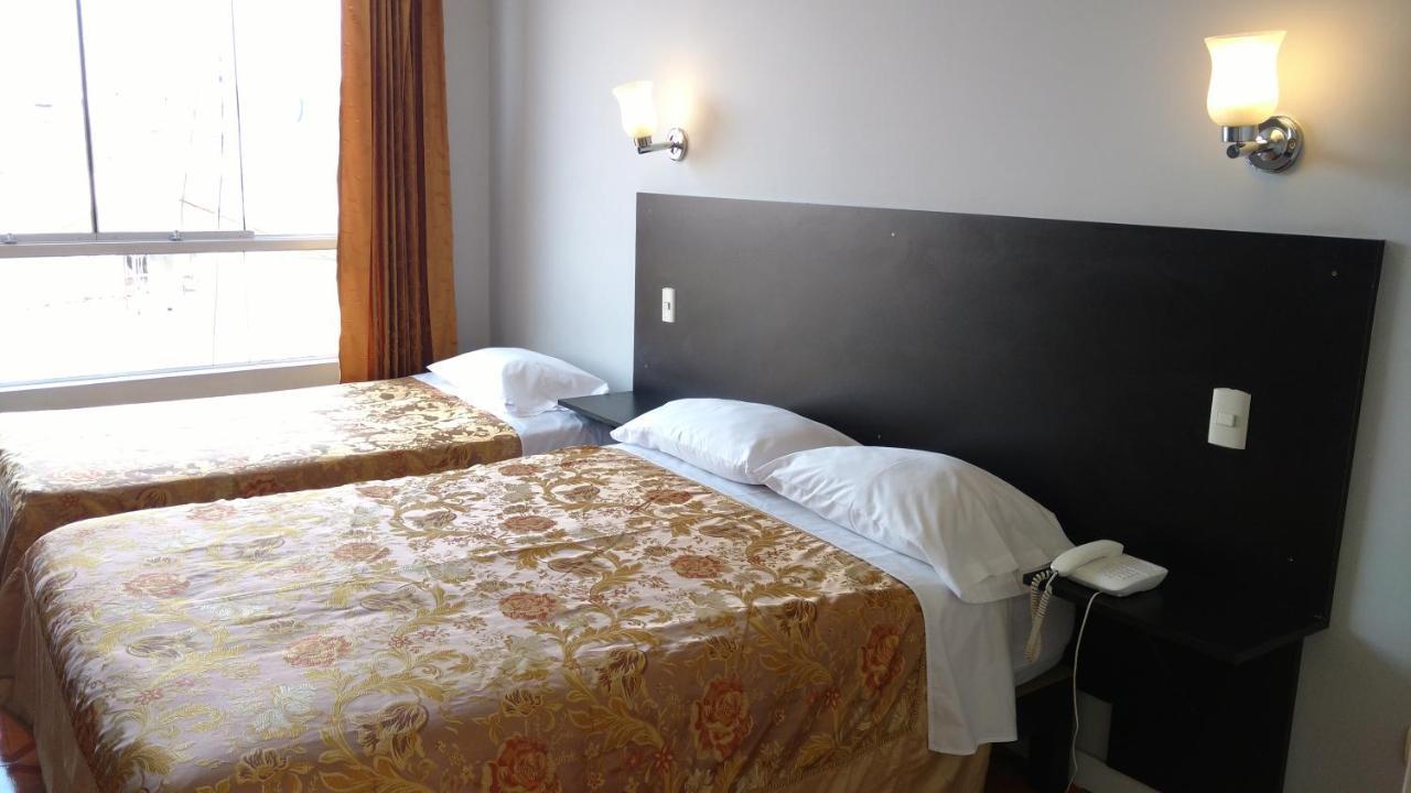 Casa Real Hotel Tacna Esterno foto
